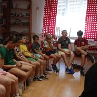 Bűnmegelőzési és állatvédelmi előadás a Csillagtúra Tanodában – 2026. nyárr- 001